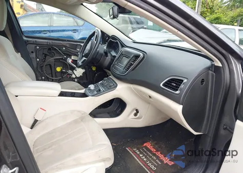 2016 Chrysler 200 Limited from USA, damaged, VIN 1C3CCCAB1GN159486